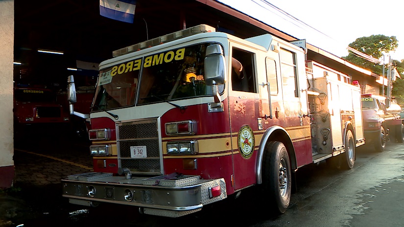 BOMBEROS